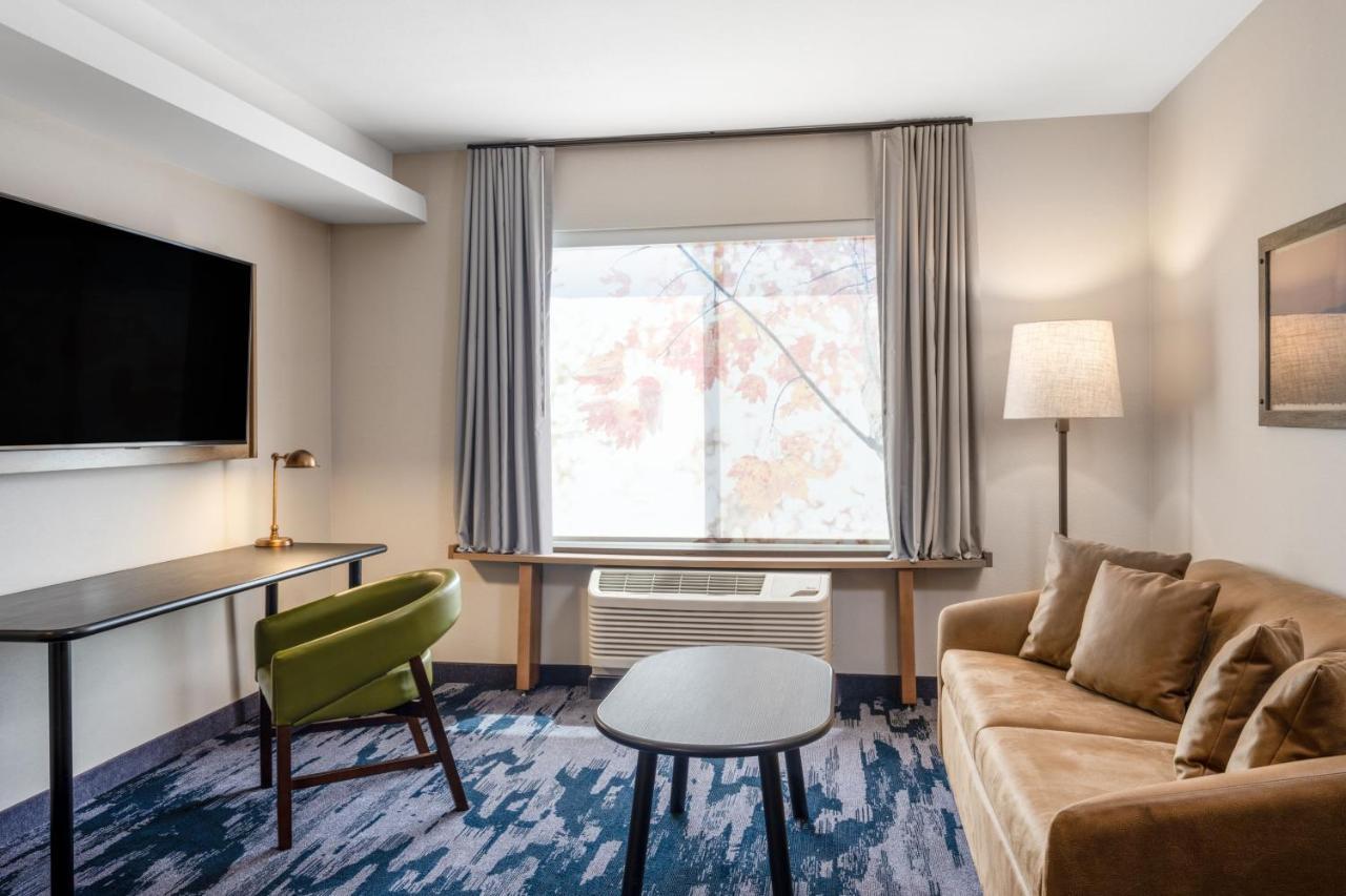 Fairfield Inn & Suites Minneapolis North Brooklyn Center Eksteriør billede