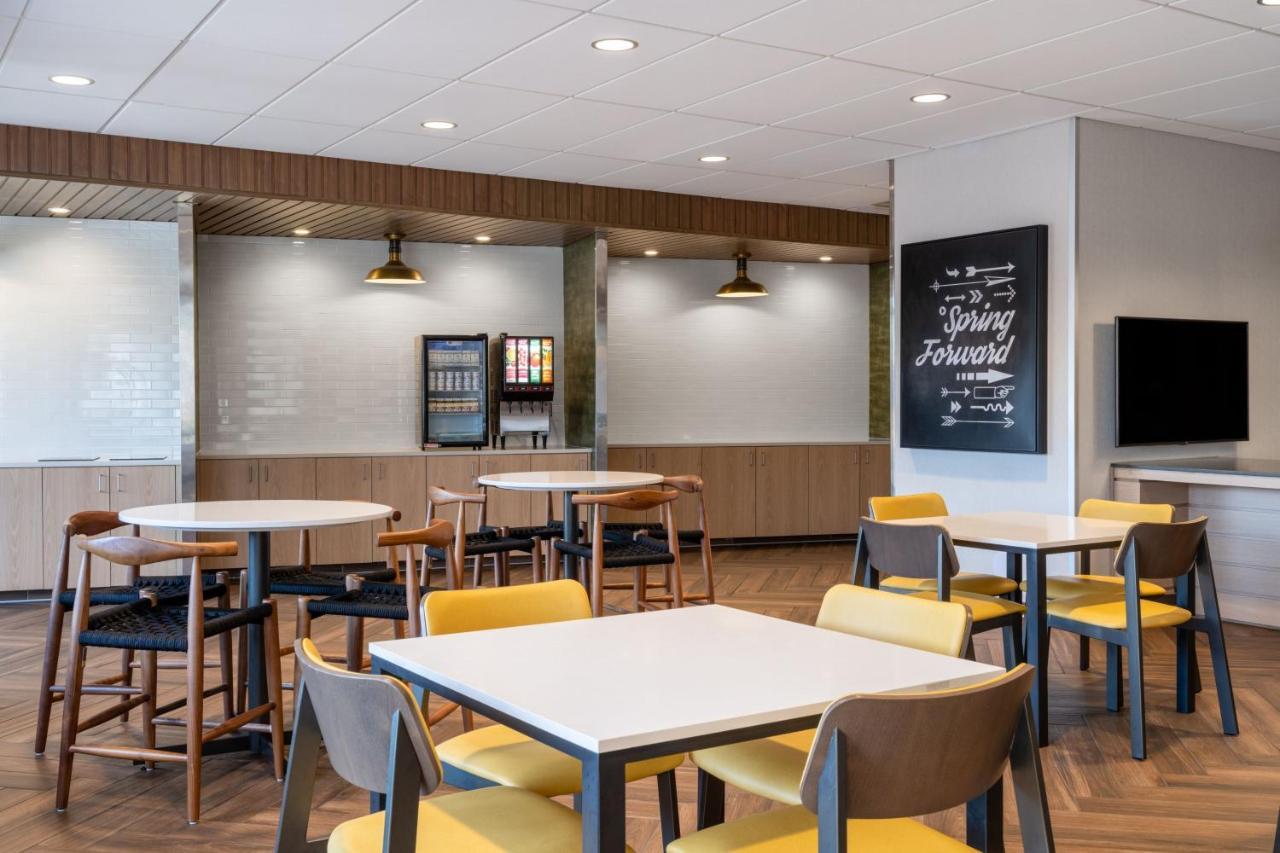 Fairfield Inn & Suites Minneapolis North Brooklyn Center Eksteriør billede
